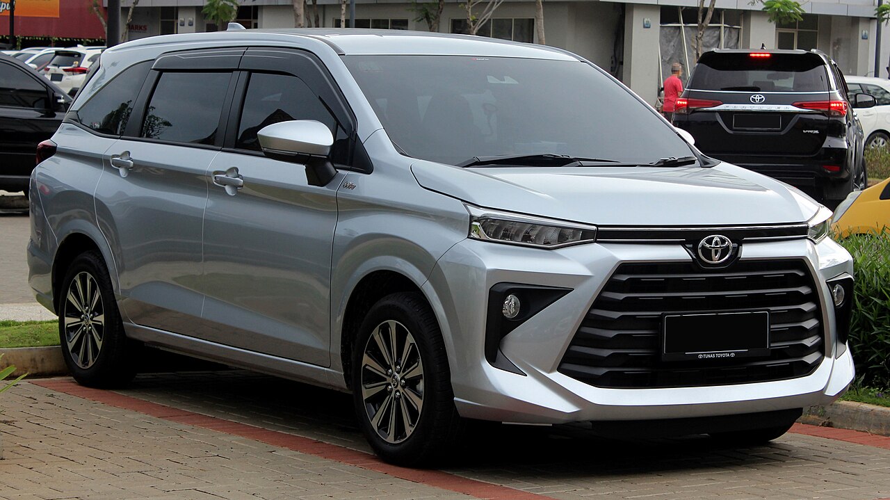 Toyota Avanza 2021 G 3